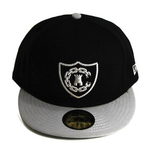 CROOKS &amp; CASTLES Chain C Fitted Cap [1]