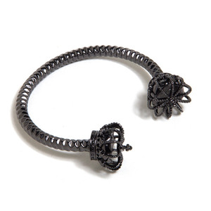 BLACK SCALE Crown Bracelet