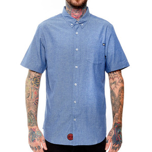 REBEL 8 SUMMER CHAMBRAY BUTTON UP 